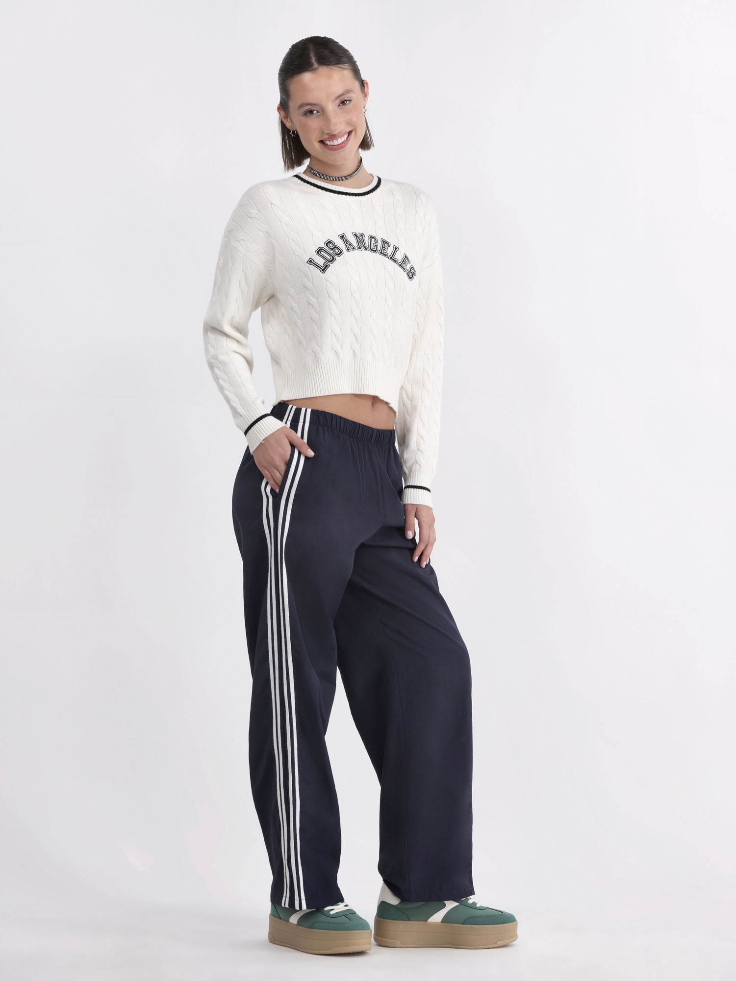 No Boundaries Cable Pullover Sweater, Women's