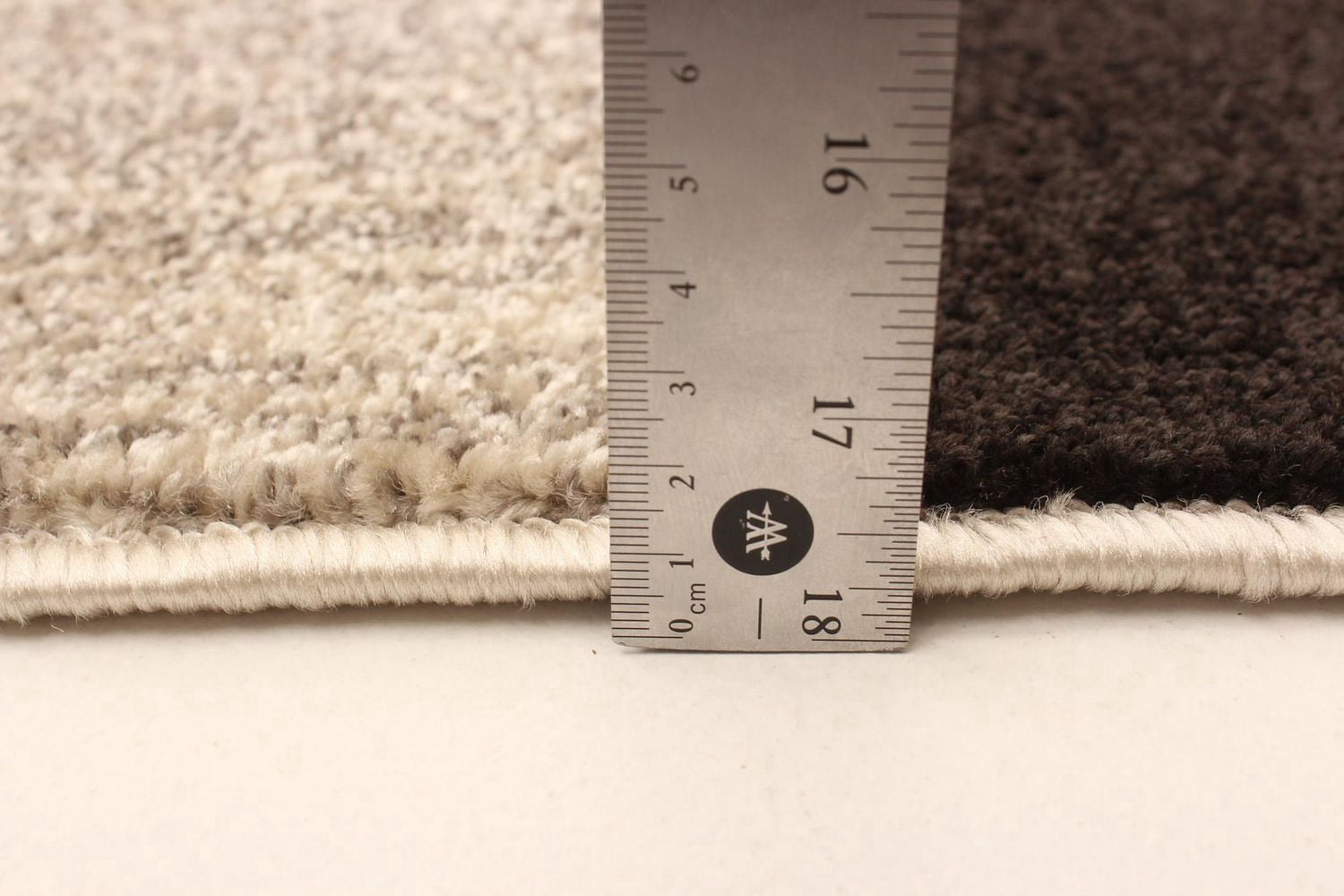 Tapis d'Interieur ECARPET Géométrique, pour Chambre à Coucher et Salon Collection Harlow