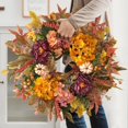 thumbnail image 4 of Corona WANNA-CUL 61 cm con Hortensias, Peonías y Calabazas de Otoño, 4 of 9