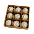 thumbnail image 4 of Juego de 9 bolas decorativas navideñas Strade Fareast Limited dorado, 4 of 8