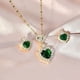 thumbnail image 2 of Collar de amor para mujer, conjunto de nicho con incrustaciones de circonita verde, colgante de joyería de acero de titanio de alta calidad que combina con todo, sin color, 2 of 5