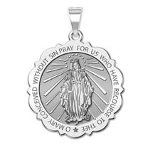 PicturesOnGold.com Miraculous Medal Necklace Pendants Female Adult Scalloped Round-2/3″ Sterling Silver