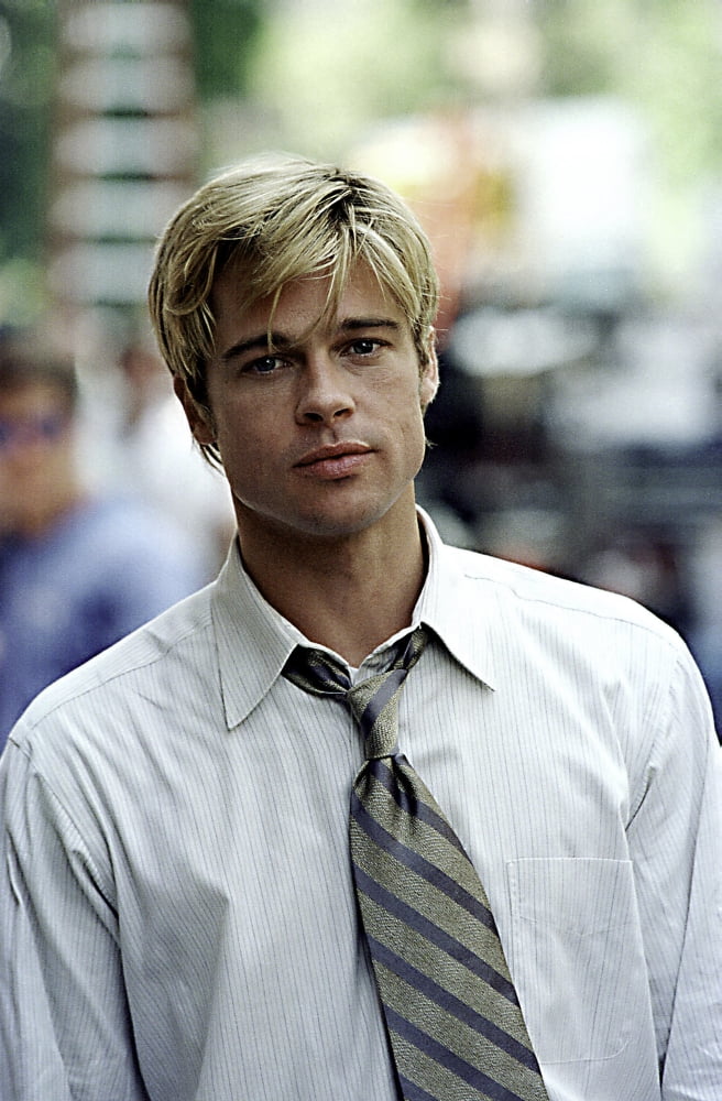 Brad Pitt behind the scenes of Meet Joe Black Photo Print (24 x 30