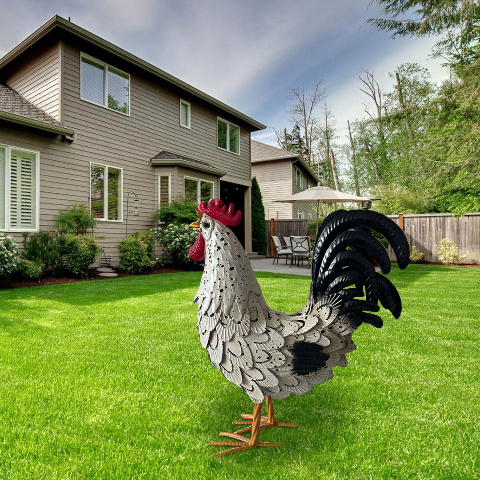 Rustic Metal Rooster Garden Stakes,16x13" Chicken Garden Animals Sculpture Lawn Ornament,Standing Animal Lawn Ornament for Backyard Patio Kitchen Decorations