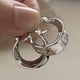 thumbnail image 2 of Pendientes de plata de ley 925 para mujer, aretes redondos de oro simples a la moda, joyería para prevenir alergias, accesorios navideños para fiestas, 2 of 2