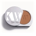 thumbnail image 1 of Maquillaje en polvo bronceador Kjaer Weis. Maquillaje de contorno mate cálido de terracota para un maquillaje facial bronceado de aspecto natural. Polvo de contorno con ingredientes orgánicos s. Maqu, 1 of 4