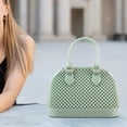 thumbnail image 4 of Bolso de concha de gelatina de PVC Yinane bolso de hombro a la moda para mujer con cadena Verde claro, 4 of 8