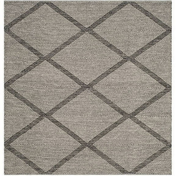 SAFAVIEH Montauk Bailey Geometric Diamond Cotton Area Rug, Black, 4' x 6'