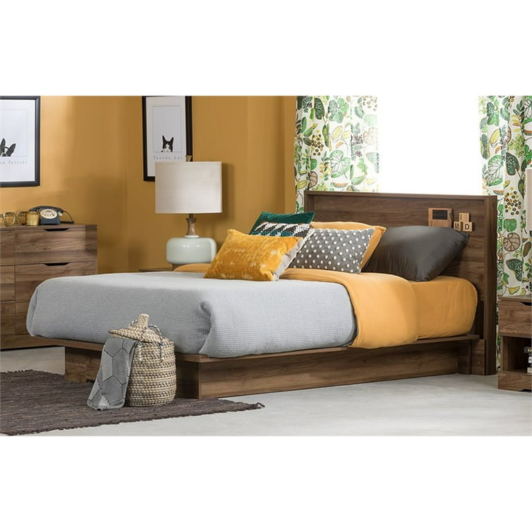 4 PC Queen Platform Bedroom Set with Dresser and 2 Nightstands in Natural Walnut