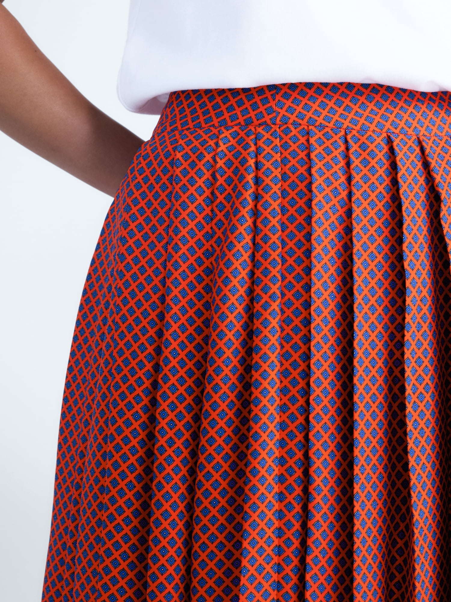 Free Assembly Women’s Silk Blend Pleated Midi Skirt, Sizes: 0-18