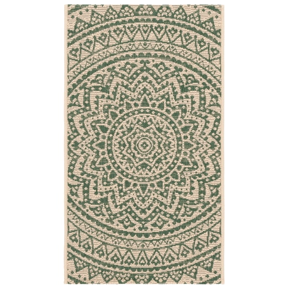 Safavieh Courtyard Gracelyn Medallion Indoor/Outdoor Area Rug, Beige/Dark Green, 2'7" x 5'