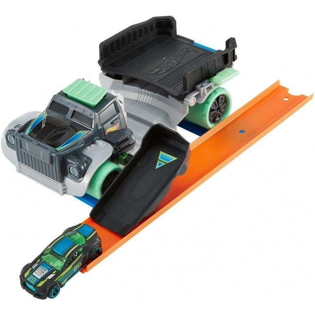 Hot Wheels Whiplash Hauler Vehicle