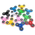 thumbnail image 4 of Scione Fidget Spinners Paquete de 25 regalos de fiesta de cumpleaños para adultos y niños Premio para el aula Favores de fiesta de Navidad para niños Alivio del estrés Ansiedad TDAH Fidgets Toy Finger, 4 of 9