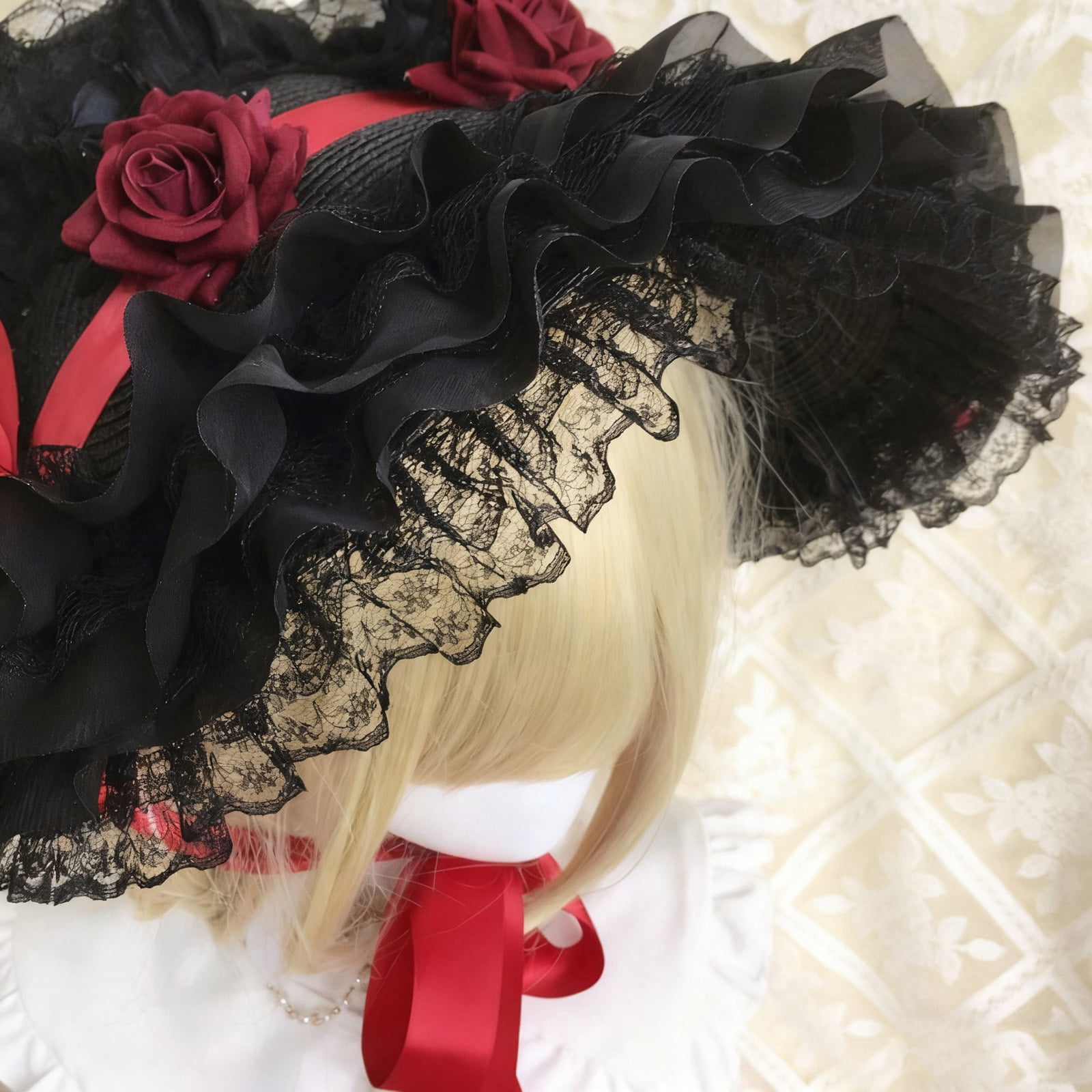 Comfortable Unisex Lace Bonnet Cap Odorless Natural Fiber Headwear For Sensitive Skin Indoor Outdoor Activities