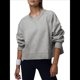 thumbnail image 1 of Sudadera Corta para Mujer, Cuello Redondo, Larga, Talla Grande, Otoño-Invierno 2025, Estilo Jersey Holgado. Gris L, 1 of 10