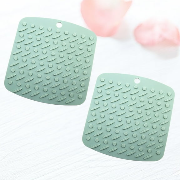 HEATSHAKING 2Pcs Kitchen Table Placemats in Light Green Silicone for Heat Insulation and Non-Slip Use 11.8*6.7In