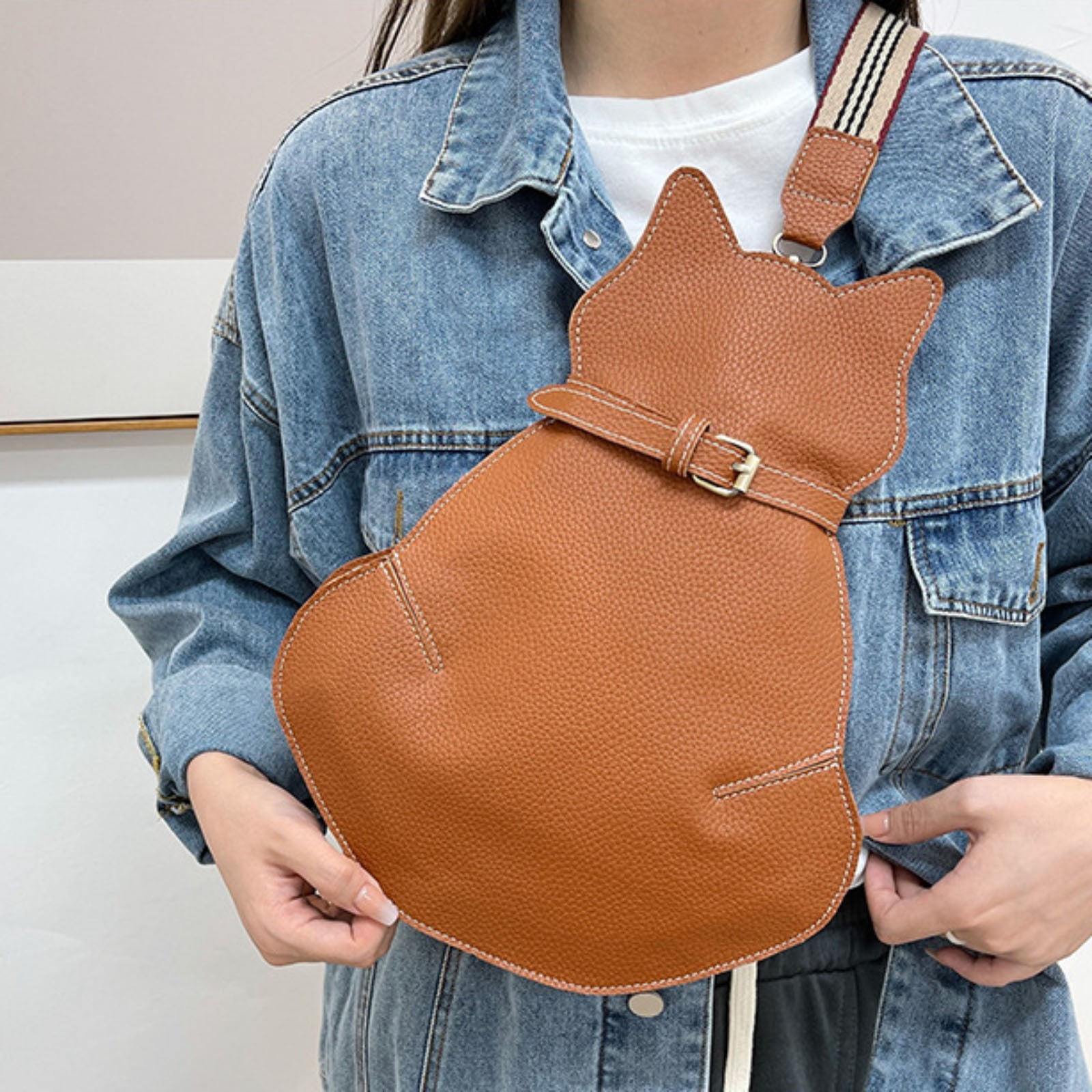 Mepaouo Cute Cat Crossbody Bags for Women Cell Phone Shoulder Handbag Chest Bag with Wide Strap(Brown)