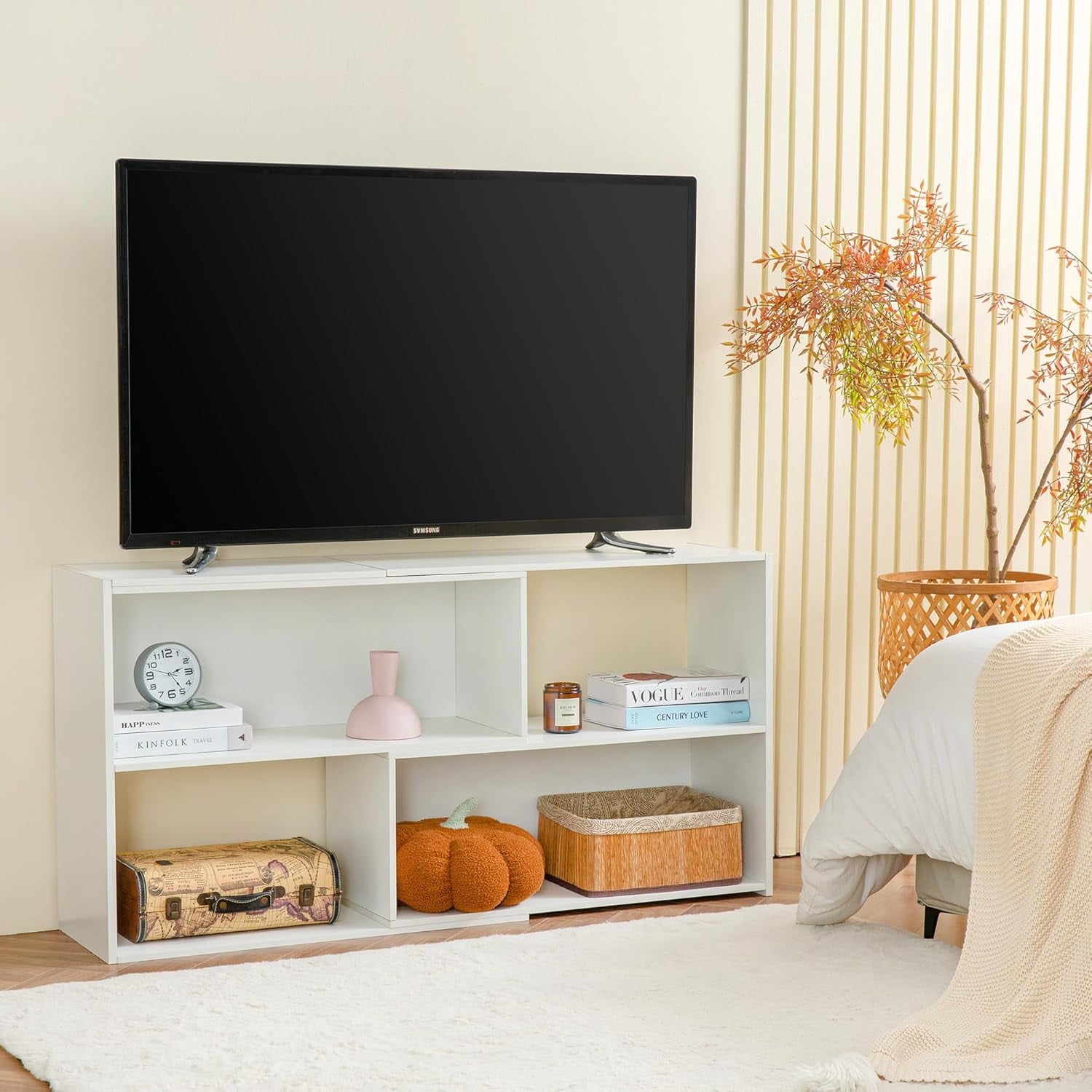 Reliancer TV Stand for TVs Up To 65‘’, Open Storage Shelf Cabinet, Corner TV Console Table, White