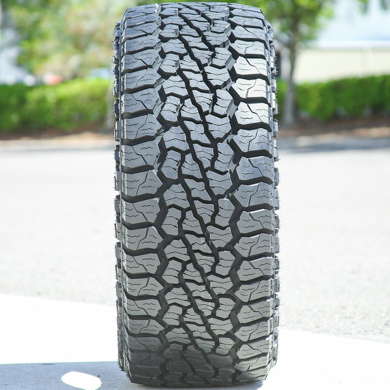 Venom Power Swampthing A/T Xtreme Dirt 285/70R17 126/123Q E 10 Ply