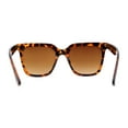 thumbnail image 4 of Womens Oversize Horn Rim Boyfriend Fashion Plastic Sunglasses Tortoise Brown, 4 of 4