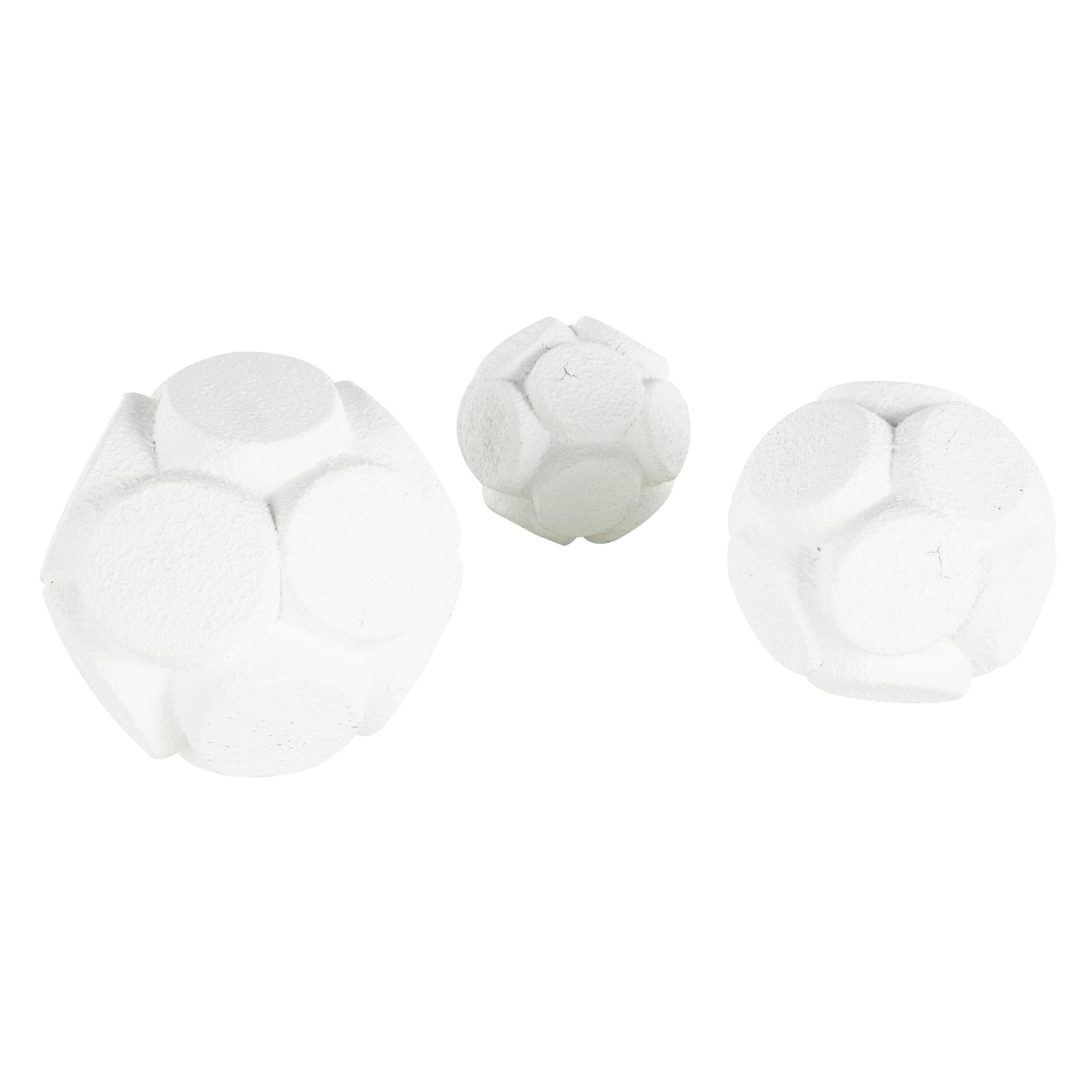 DecMode White 5" Textured Resin Orbs & Vase Filler with Varying Sizes (3 Count)