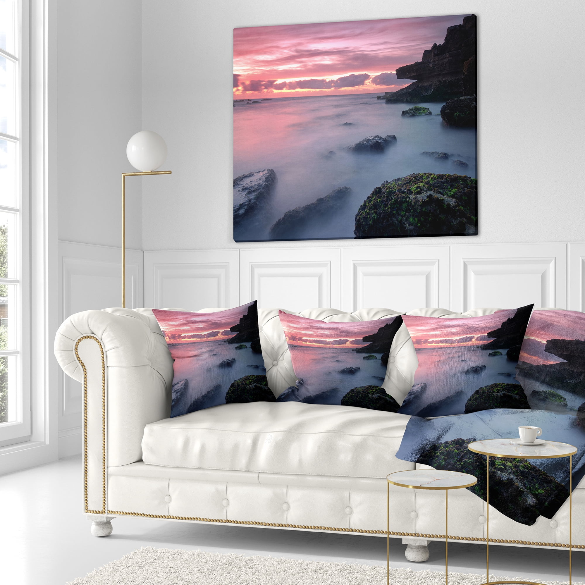 Designart Emerge from Water Samarra Beach - Seashore Throw Pillow - 18x18