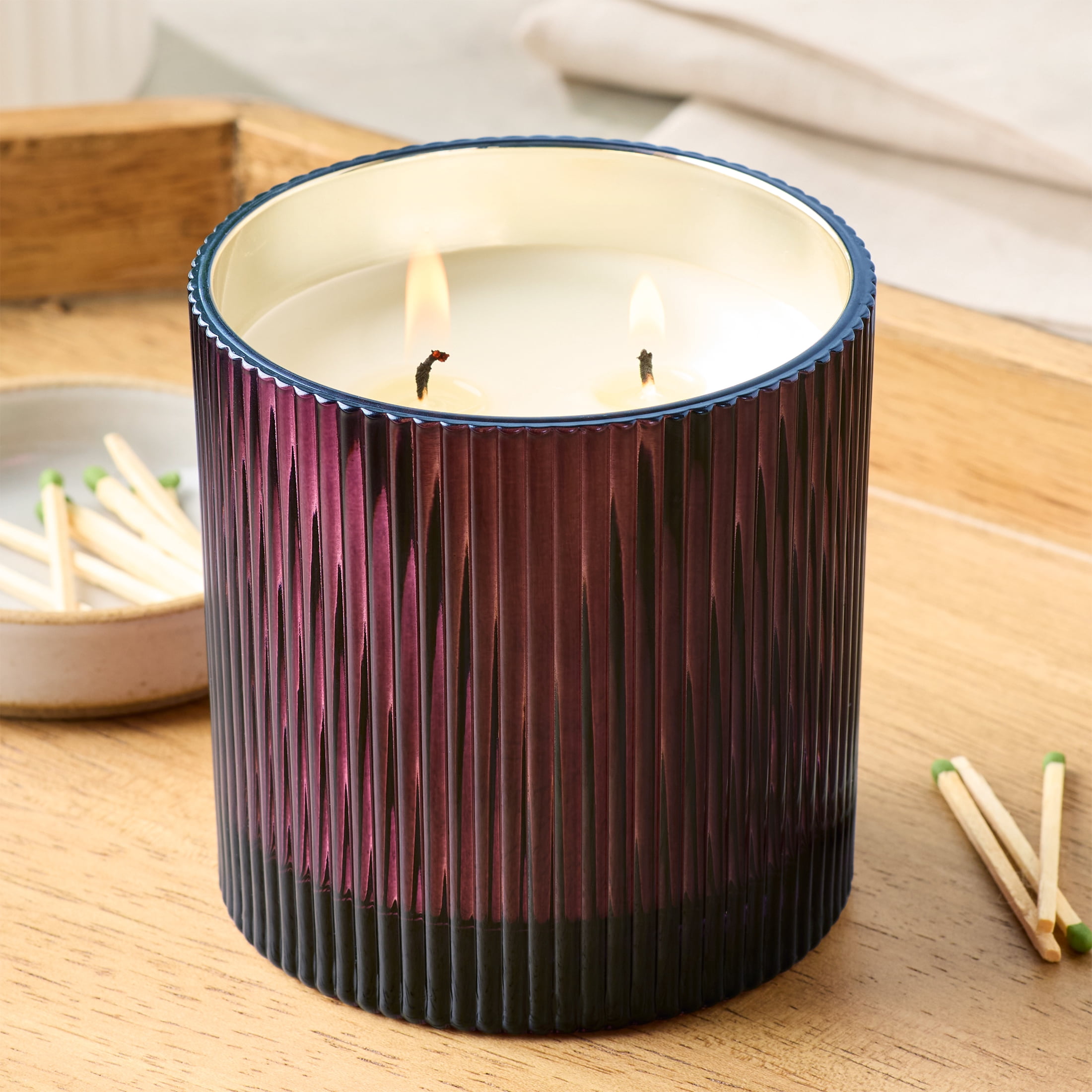 Better Homes & Gardens Spicy Cinnamon Stick Scented Cotton 2-Wicks Ribbed Mecury Glass Jar Candle with Wooden Lid 12oz