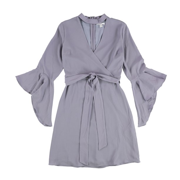 bar III Vestido acampanado con mangas acampanadas para mujer, morado, grande