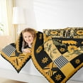 thumbnail image 4 of Manfei Rustic Sunflower Floral Full Size Comforter Sets, Vintage Patchwork Bedding Comforter Set, Black Gold Buffalo Reversible Bedding Sets, Breathable Home Decor, 3pcs, 4 of 8