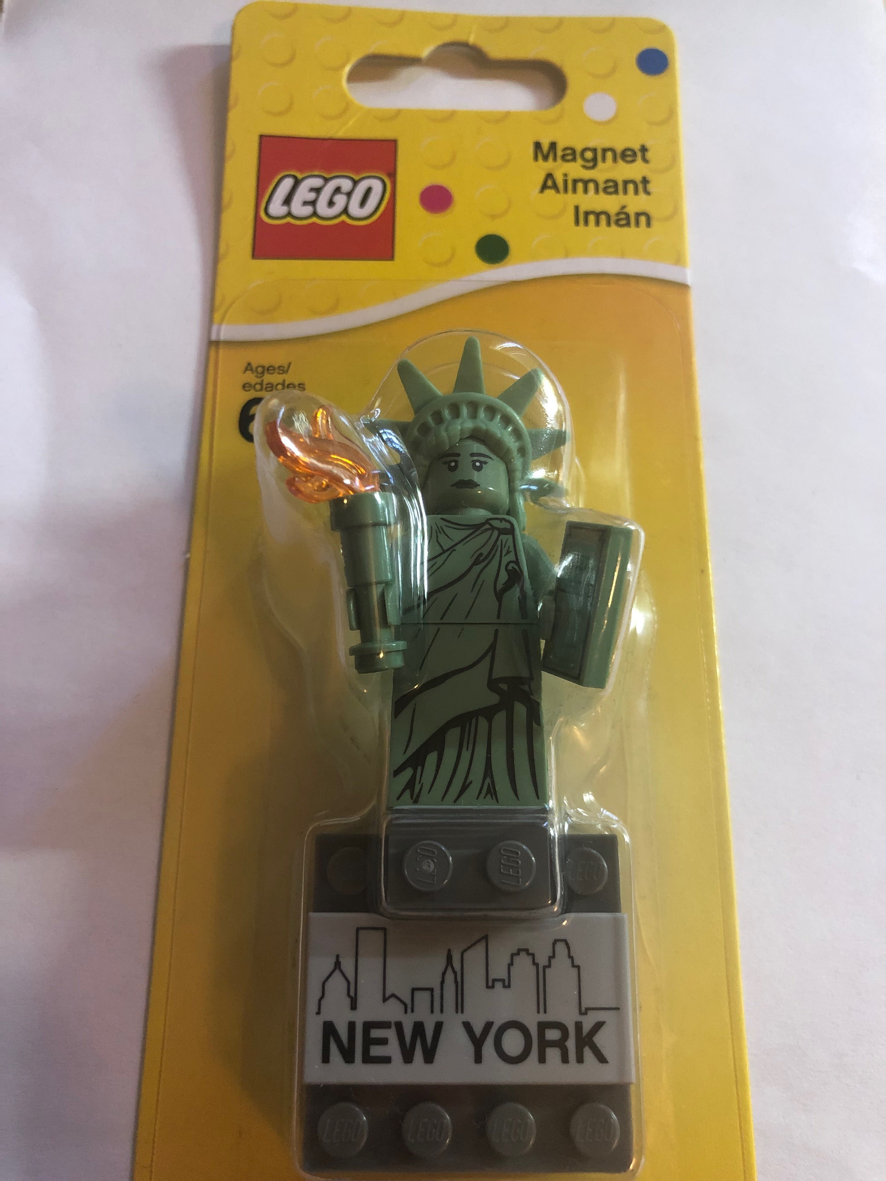 Lego statue of liberty top magnet