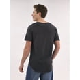 thumbnail image 3 of No Boundaries Men's & Big Men's Longline Curved Hem Elongated Tee Shirt, Sizes XS-5XL, 3 of 5