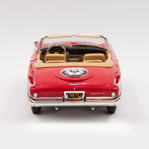 Yat Ming Road Signature Series 1:18 Diecast 1960 Chrysler 300F