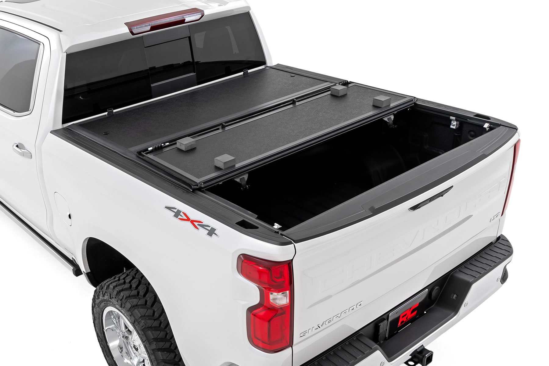 Rough Country Low Profile Bed Cover for 2009-2018 Ram 1500 | 6'4" - 47318650B