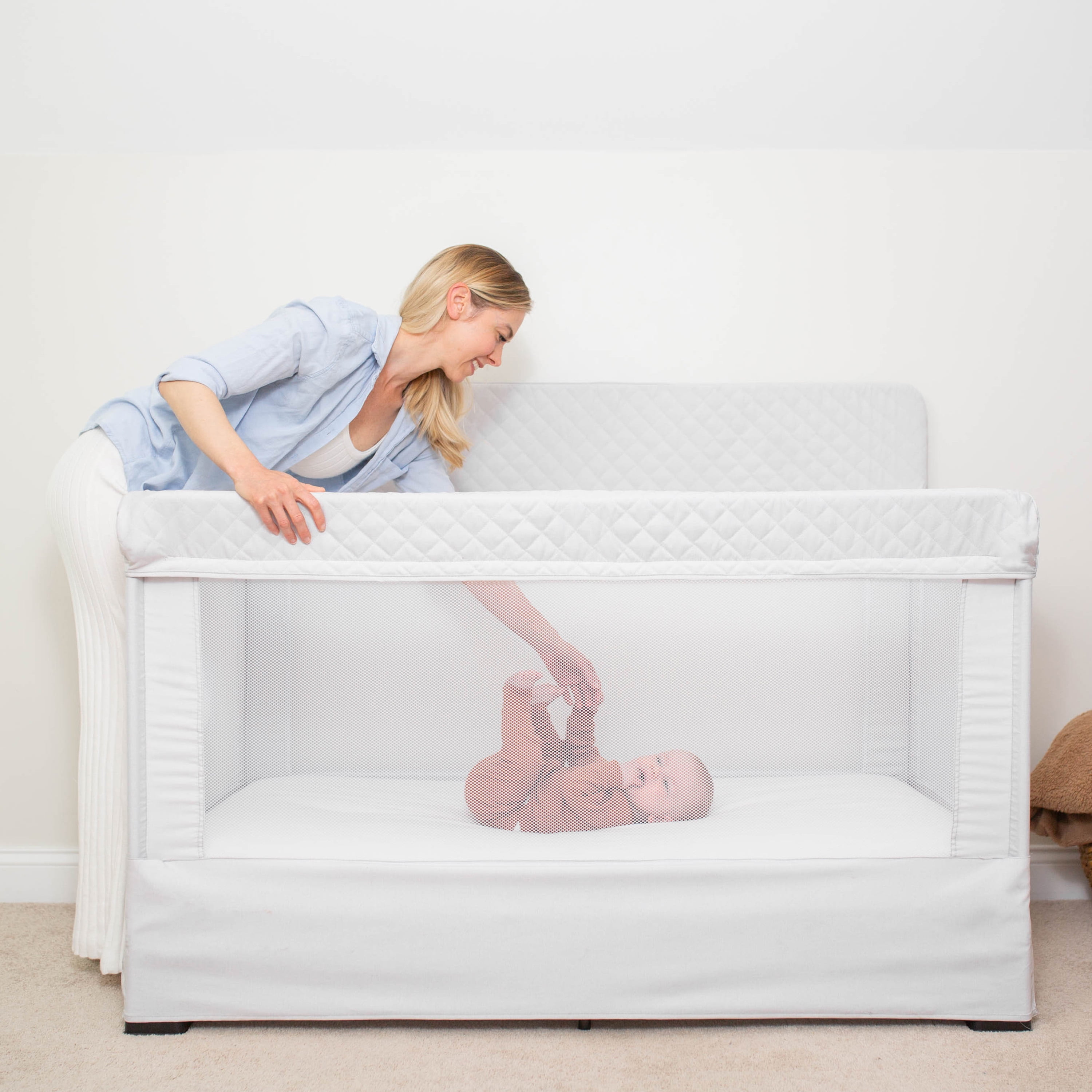 Baby Delight Lunaire Full Size Mesh Baby Crib & Playard, Driftwood Grey