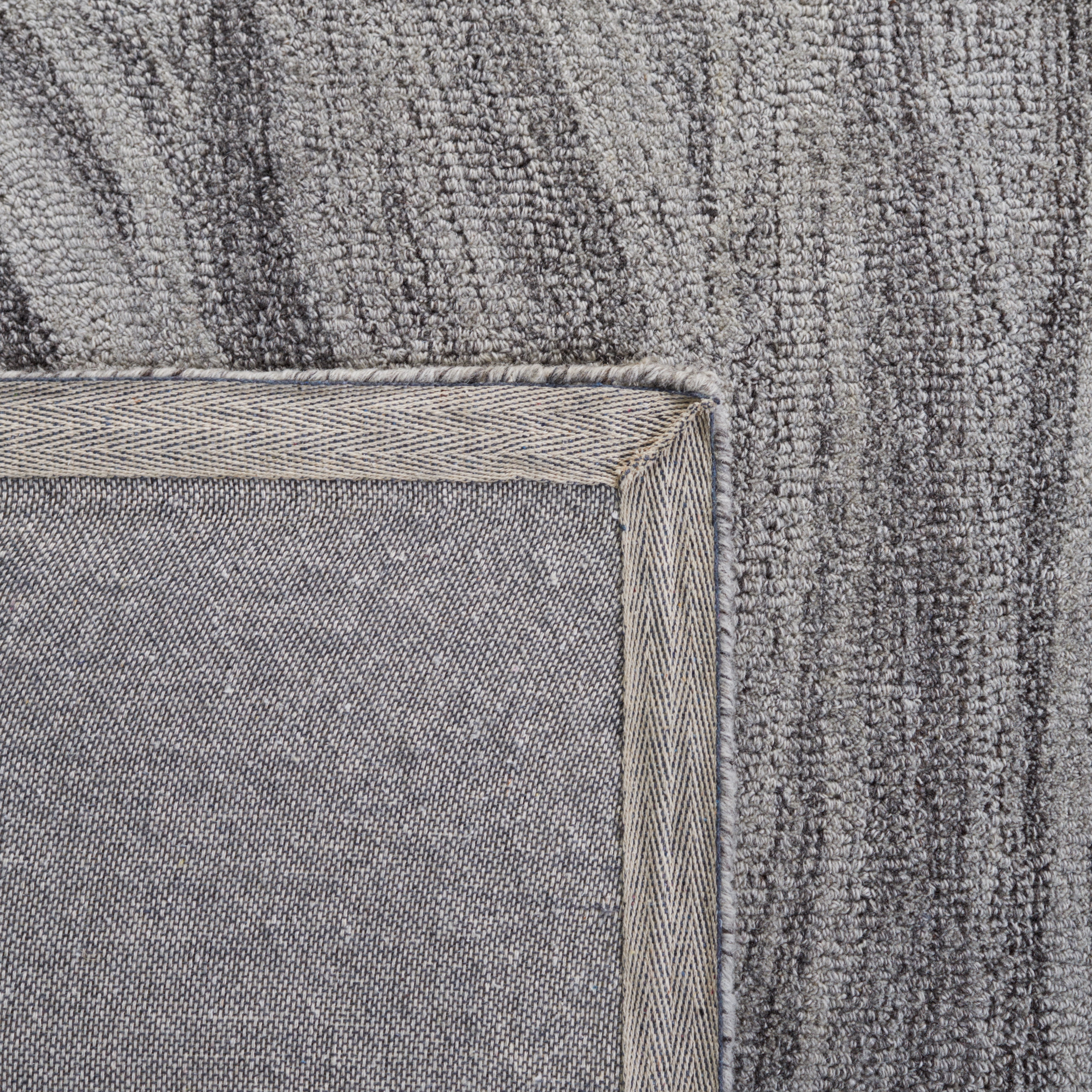 SAFAVIEH Abstract Xanthia Abstract Wool Area Rug, Gray, 6' x 6' Round