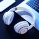 thumbnail image 1 of Auriculares Bluetooth Blancos 5.0 Subwoofer, 1 of 2
