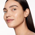 thumbnail image 4 of Base de maquillaje Shiseido RevitalEssence Skin Glow SPF 30 330 Bamboo, 4 of 5