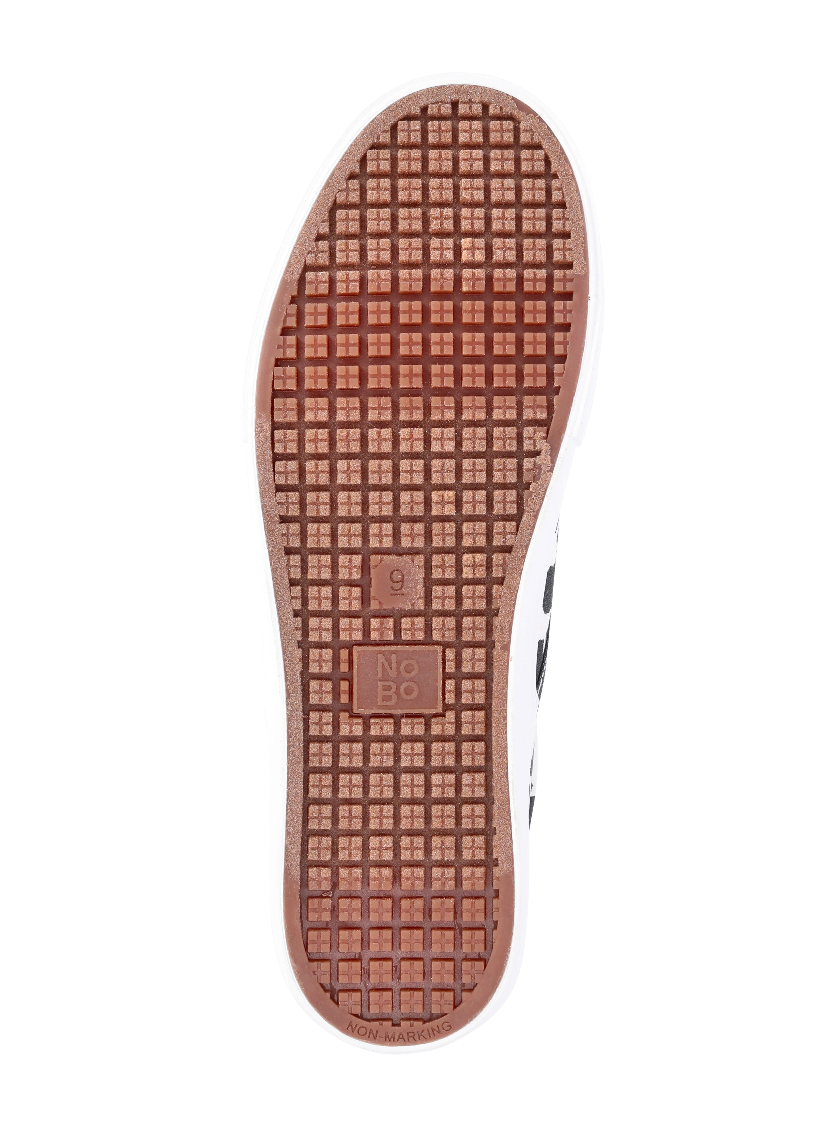 No Boundaries Twin Gore Canvas Slip On Sneakers, Wide Width Available, Women's