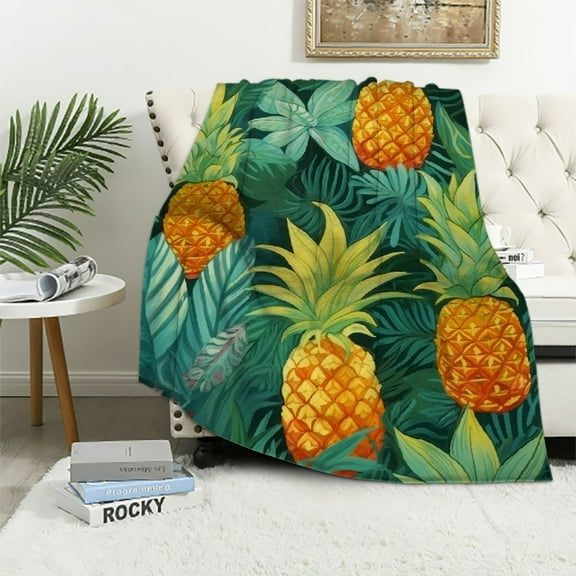 ARISTURING Pineapple Blanket Pineapple Throw Blanket Gifts for Girls Boys Pineapple Lovers Woman Comfort Soft Warm Plush Fleece Flannel Blanket Decor for Couch Sofa Bed