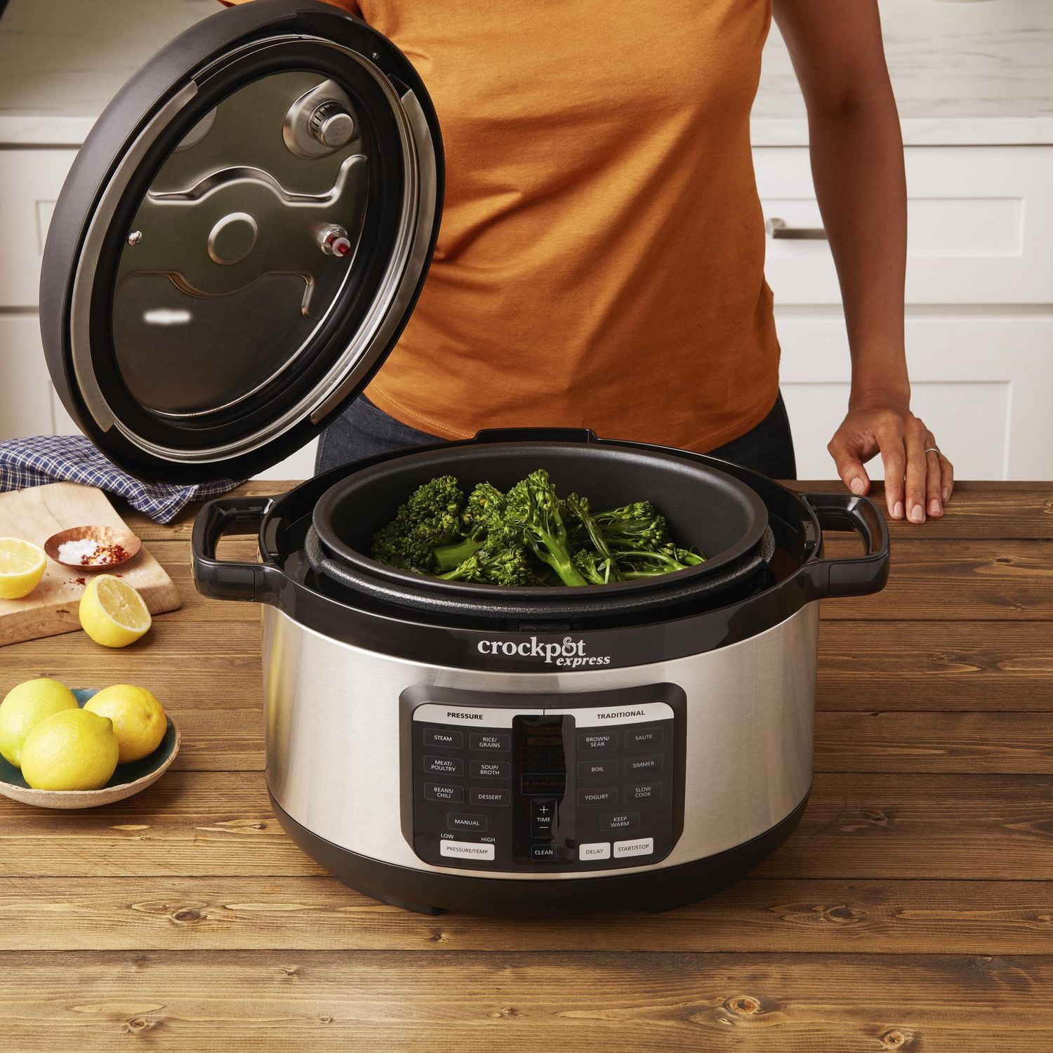 Crockpot Express Crock Difference Between A Crockpot And An