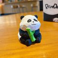 thumbnail image 2 of Adorable figura de panda en miniatura de 4 cm tallada en madera para decoración de escritorio de oficina y coche (estilo bambú abrazable), 2 of 5