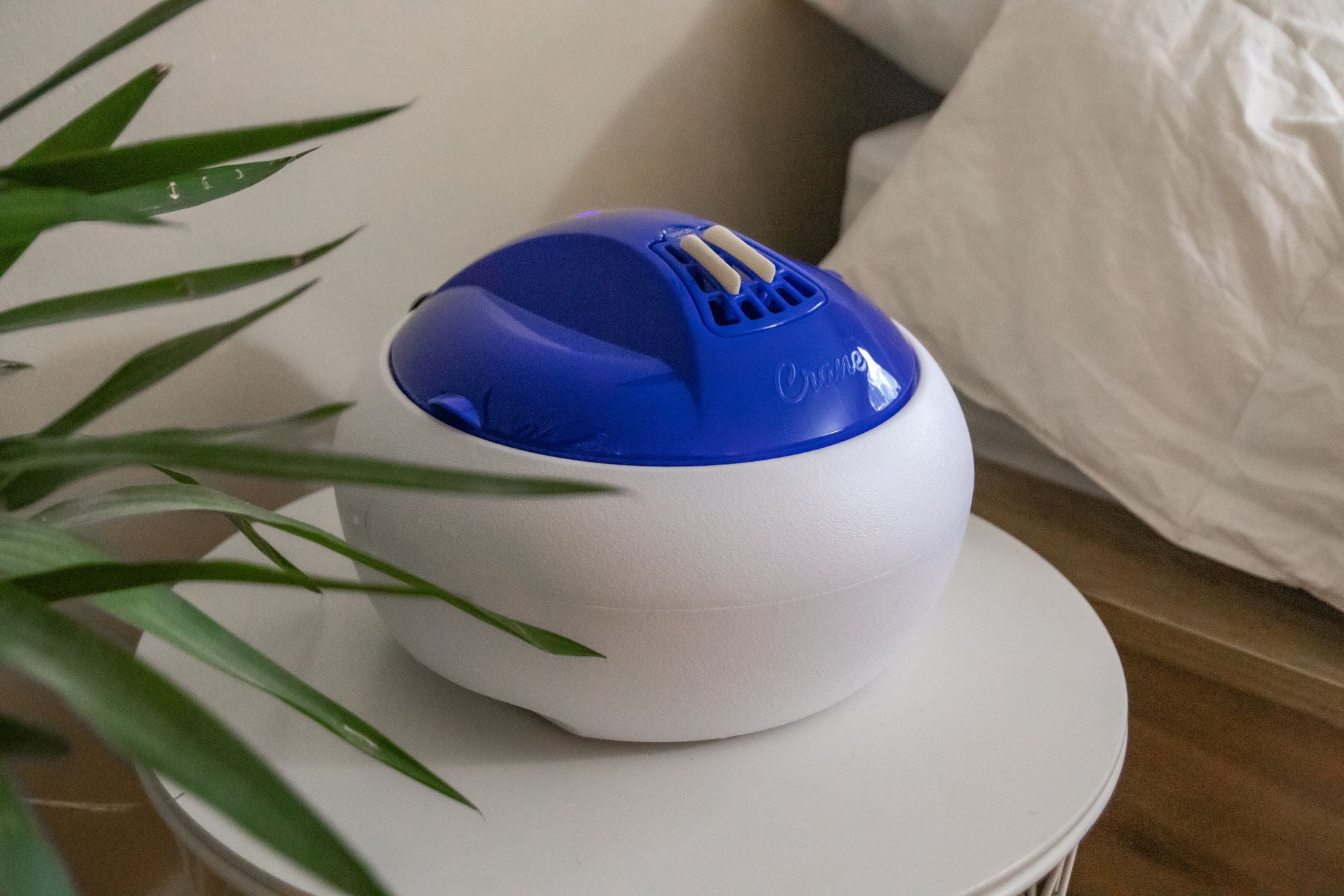 Crane USA Pure Steam Vaporizer, 1.0 Gallon, Filter Free, Whisper Quite, Dishwasher Safe Tank, for up to 250 square feet.