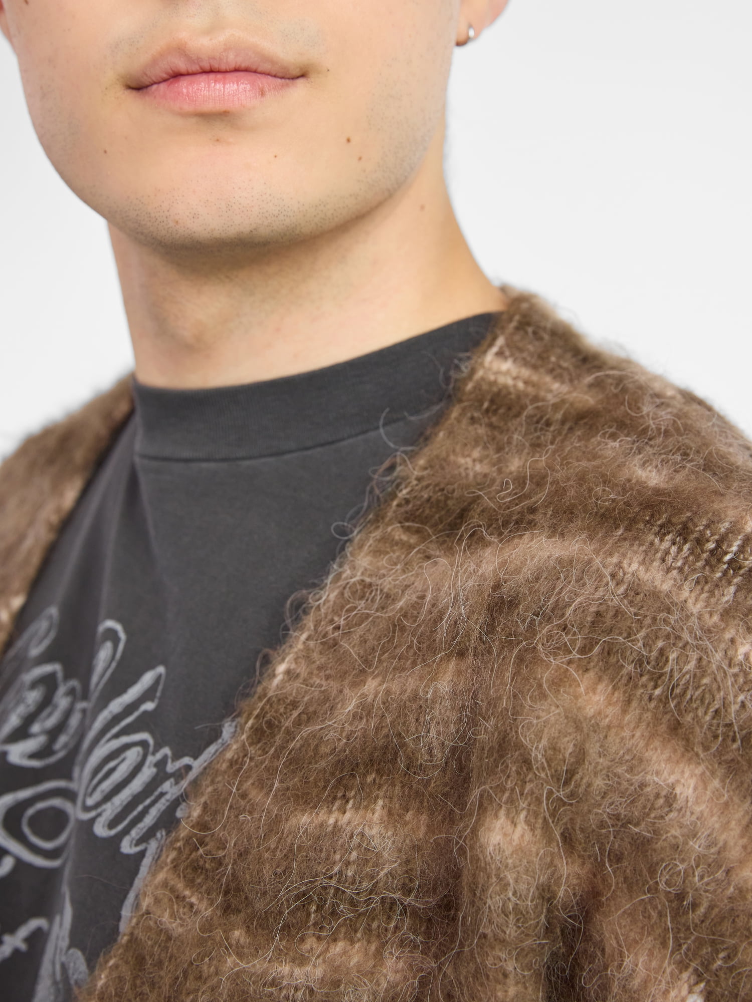 No Boundaries Stripe V Neck Brushed Cardigan Sweater with Long Sleeves, Men's & Big Men's