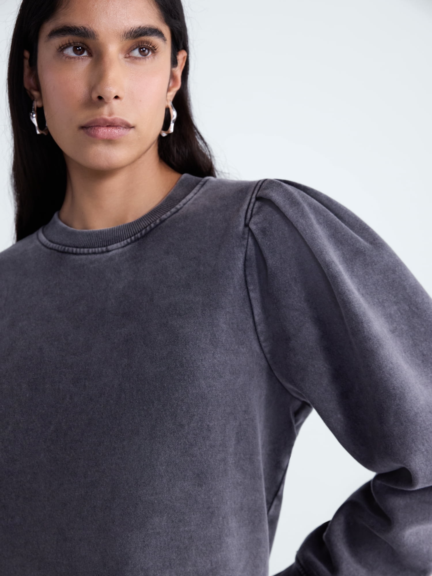 Scoop Women’s and Women's Plus Pleat Shoulder Sweatshirt, Sizes XS-4X