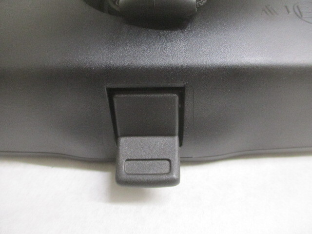 Pre-Owned Jeep Cherokee Chrysler 200 Manual Rear View Mirror OEM LKQ - Verify Specific Vehicle Fitment In Description - (Good)