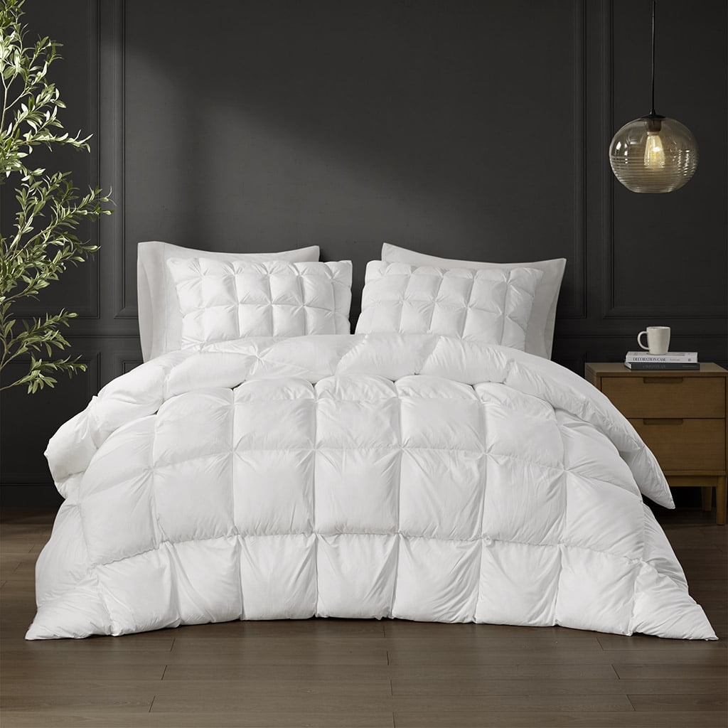 Overfilled Down Alternative Comforter White Full/Queen