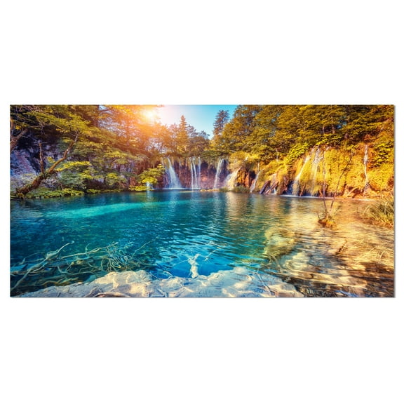 Designart 'Turquoise Water and Sunny Beams ' Landscape Photography Canvas Print
