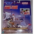 thumbnail image 1 of Starting Lineup Freeze Frame One On One : Cal Ripken, Jr. et Kenny Lofton, 1 of 1