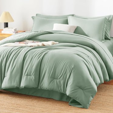 Sage Green Queen Comforter Set, 7 Pieces Bed in a Bag Queen Lightweight Bedding Set, All Season Soft 7PC Bed Set with Comforter, Flat Sheet, Fitted Sheet, Pillowcases & Pillow Shams