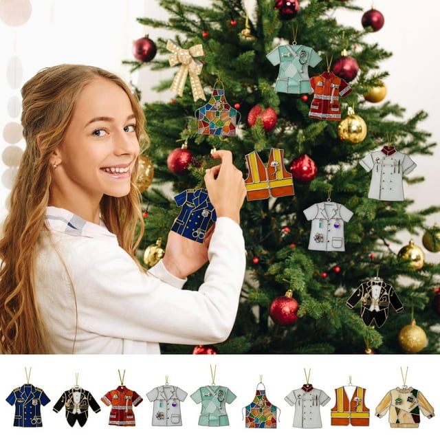 Colgante acrílico para adornos de árbol de Navidad – Diseño de ropa para el trabajo • Material ligero y duradero • Accesorio de decoración navideña • Aro fácil de colgar • Decoración festiva única •
